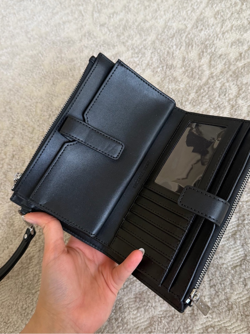 Michael Kors Jet Set Travel Signature Logo Smartphone Wallet - Black - Brand New - Picture 3 of 3